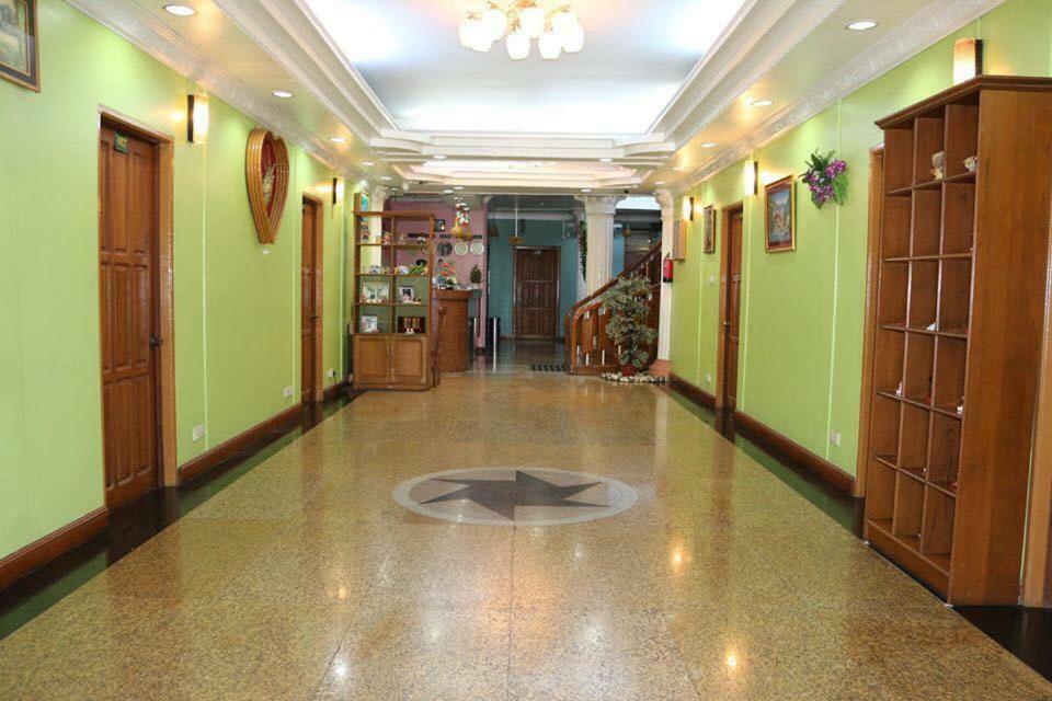 San Yar Shwe Pyi Hotel Янгон Екстер'єр фото