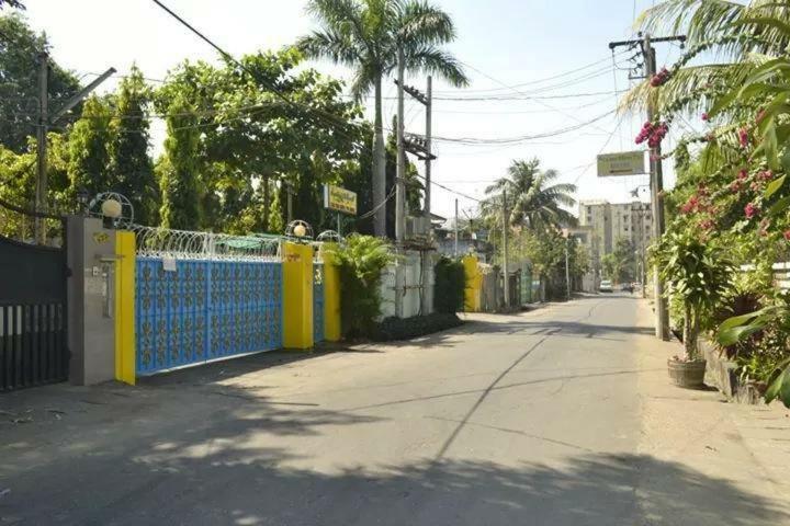 San Yar Shwe Pyi Hotel Янгон Екстер'єр фото