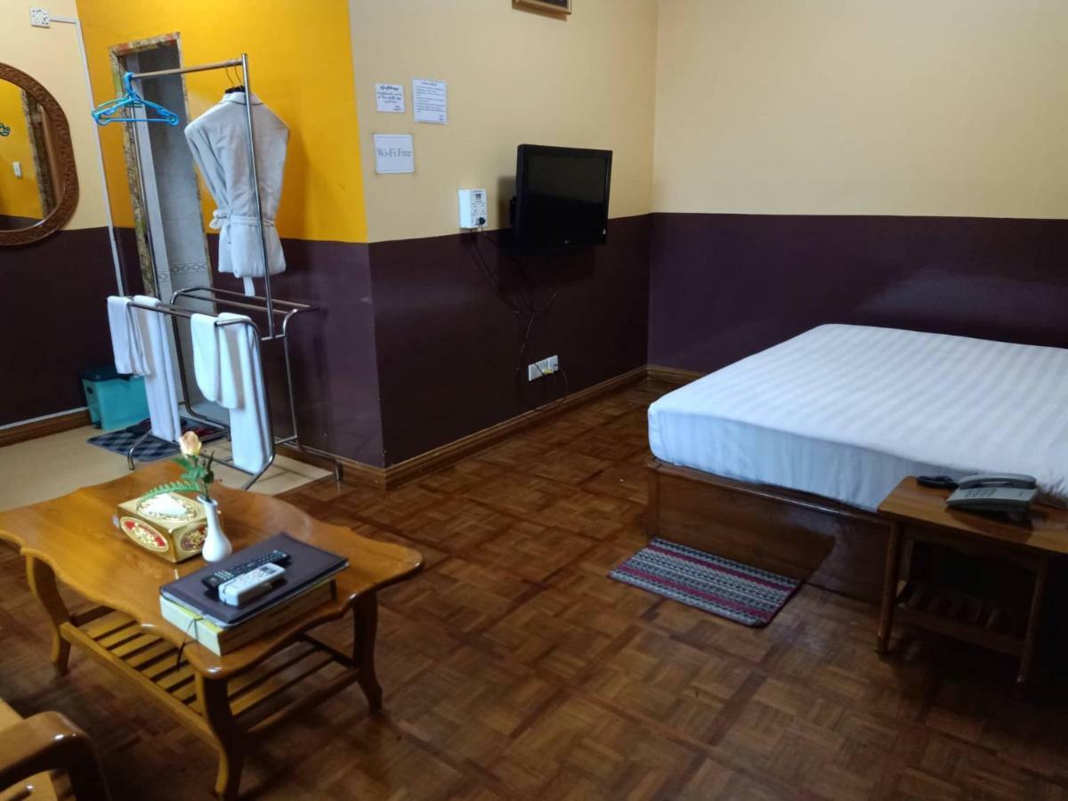 San Yar Shwe Pyi Hotel Янгон Екстер'єр фото