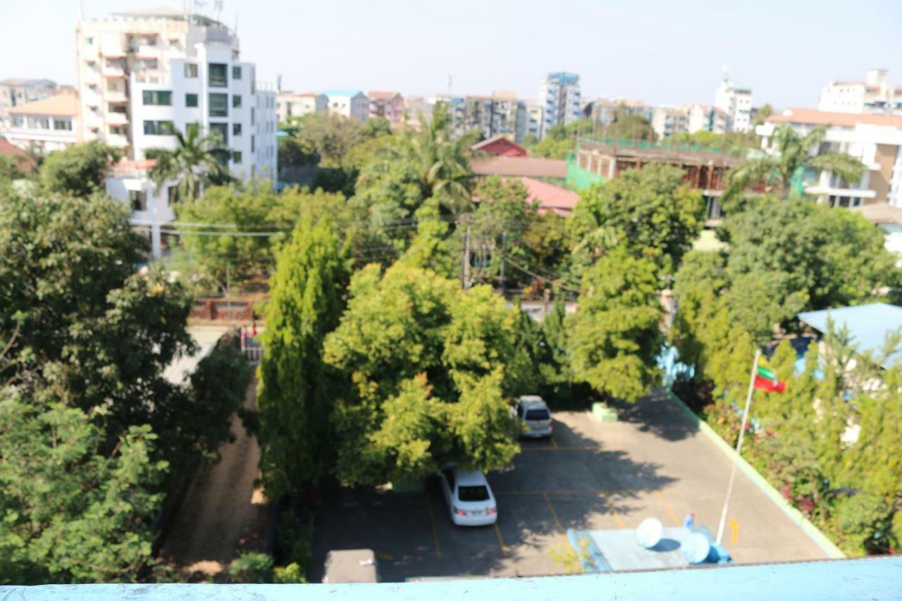 San Yar Shwe Pyi Hotel Янгон Екстер'єр фото
