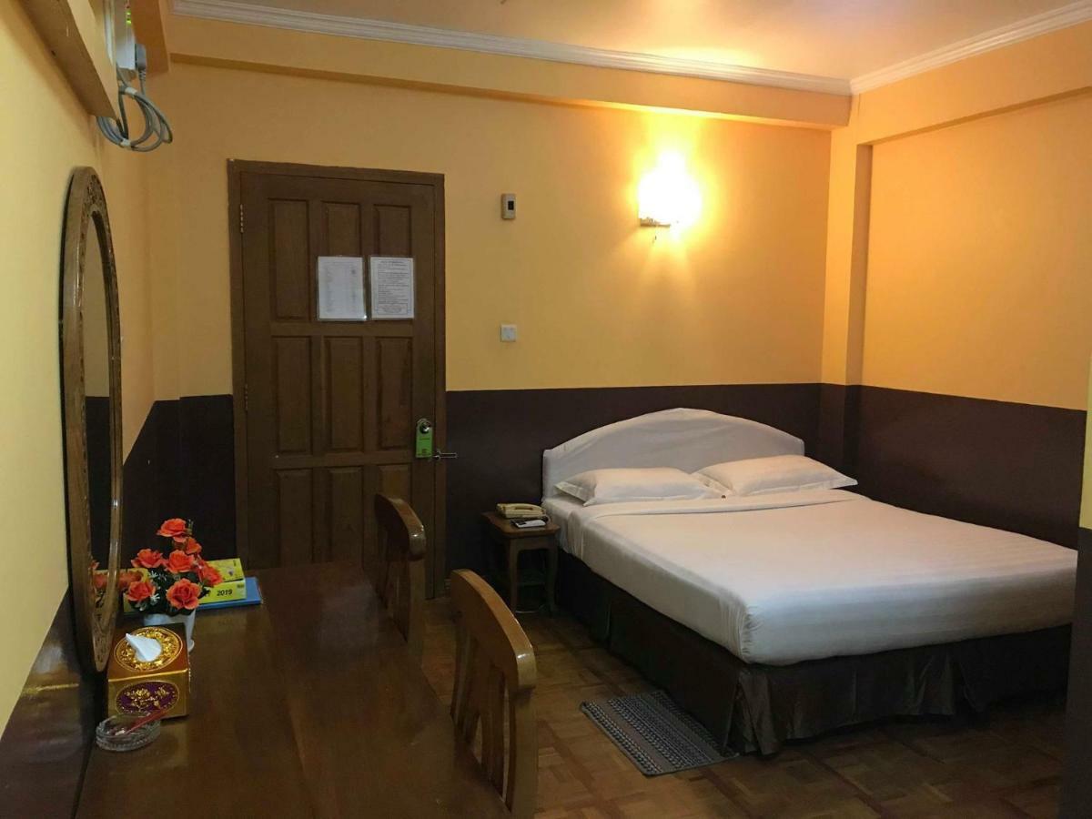 San Yar Shwe Pyi Hotel Янгон Екстер'єр фото